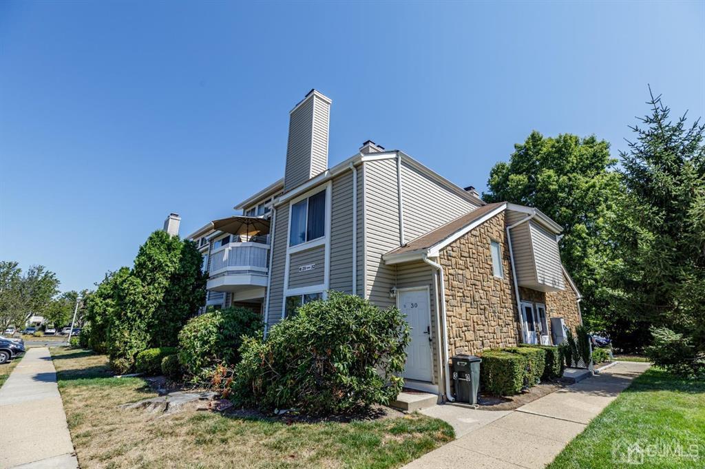 229 29 Farnham Square, Sold in Sayreville Zoocasa