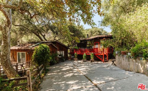 21513 Highvale Trl, Topanga, CA, 90290-3649 | Card Image