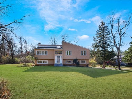 1 Thornbrook Ln, Suffern, NY, 10901-2605 | Card Image