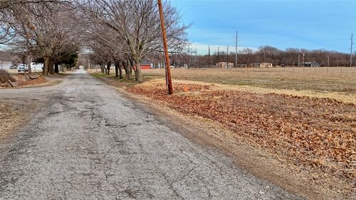 815 W Williams Street, St Jo, TX, 76265 | Card Image