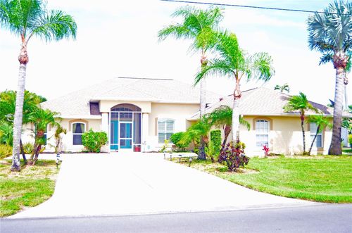 4 Pinehurst Pl, Rotonda West, FL, 33947-2014 | Card Image