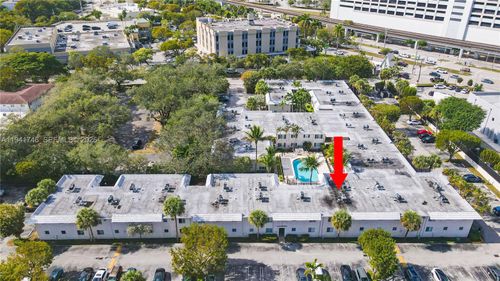 apt-5-8607 Sw 68th Ct, Pinecrest, FL, 33156-1135 | Card Image
