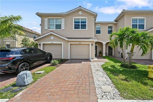 2828 Citrus St, Naples, FL, 34120-5711 | Card Image