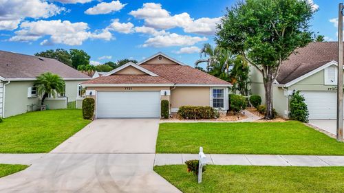 7721 Mansfield Hollow Rd, Delray Beach, FL, 33446-3375 | Card Image