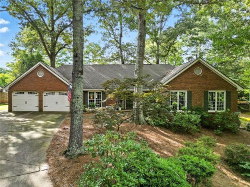 432 Lees Trce Sw, Marietta, GA, 30064-3066 | Card Image