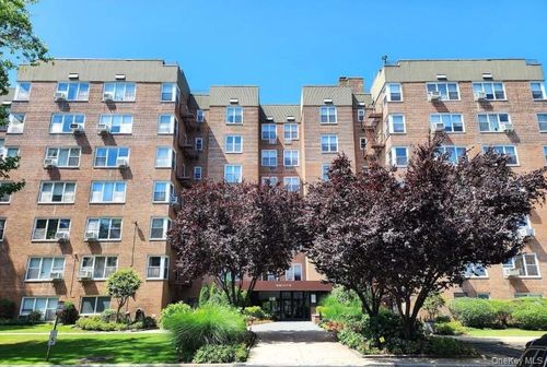 2k-18-50 211 Street, New York, NY, 11360 | Card Image