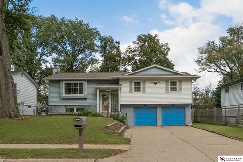 7123 Wood Lane Dr, La Vista, NE, 68128-2043 | Card Image