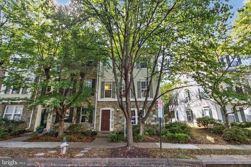 110 Elmcroft Blvd, ROCKVILLE, MD, 20850-5846 | Card Image