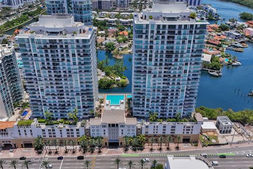 4-300 Sunny Isles Blvd, Sunny Isles Beach, FL, 33160-5635 | Card Image