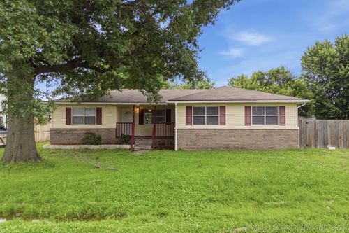 3411 S 213th Eastavenue, Broken Arrow, OK, 74014 | Card Image
