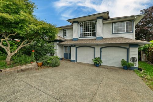 688 Hudson Rd, Campbell River, BC, V9H1R9 | Card Image