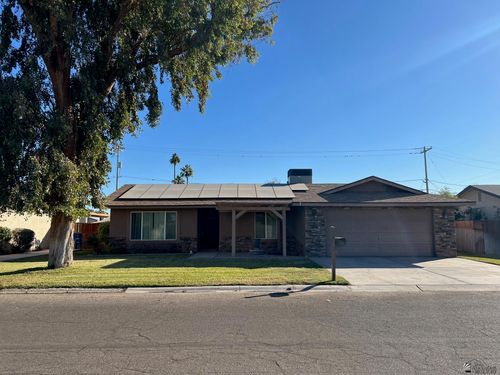 1983 S 22nd Ave, Yuma, AZ, 85364-5111 | Card Image