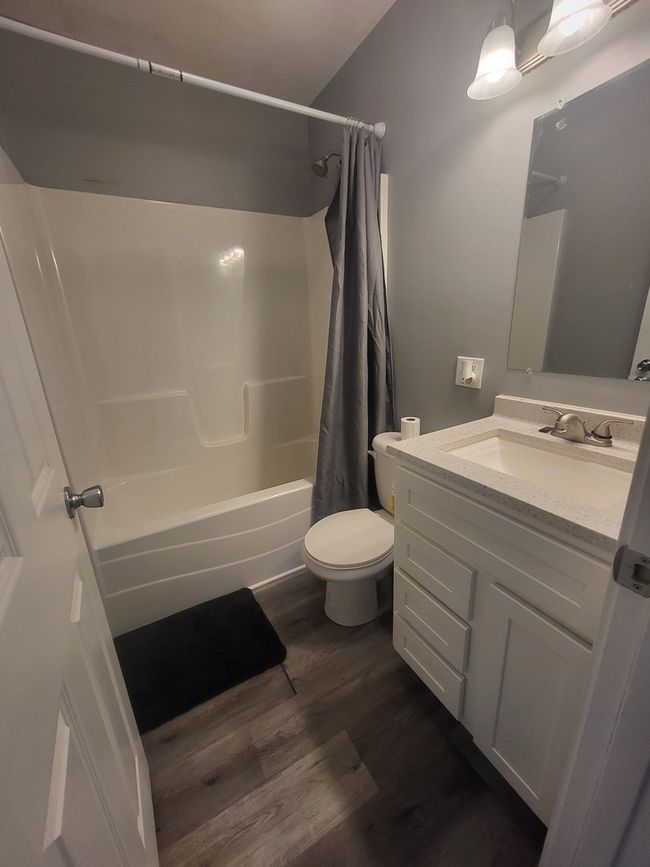 311 S Hickory St, House other with 3 bedrooms, 2 bathrooms and 2 parking in Wenona IL | Image 7