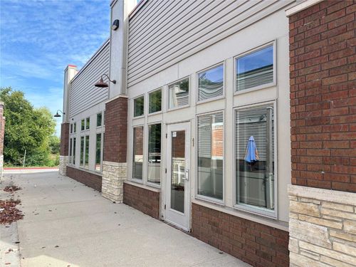 unit-1a-710 Pacha Pkwy, North Liberty, IA, 52317-4824 | Card Image