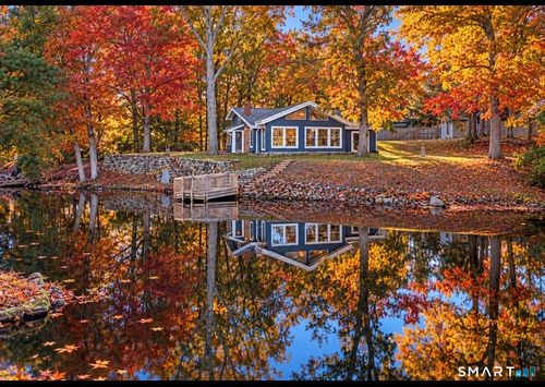 38 Pattagansett Dr, East Lyme, CT, 06333-1120 | Card Image