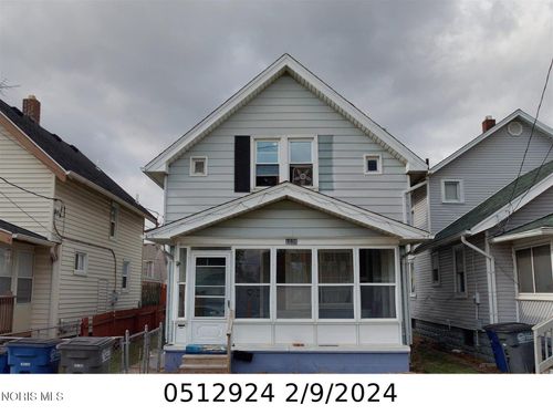 1526 Lakewood St, Toledo, OH, 43605-3504 | Card Image