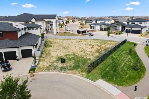 4202 Wild Rose Place, Regina, SK, S4V3L4 | Card Image