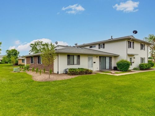 219-219 Kendrick Ct, Schaumburg, IL, 60194-4101 | Card Image