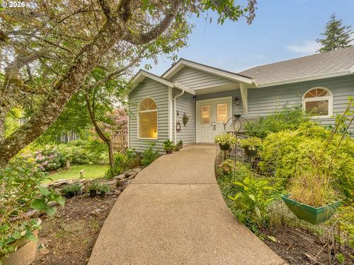 26423 S Beavercreek Rd, Beavercreek, OR, 97004-8795 | Card Image