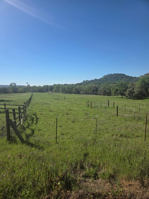 2-32951 Frazier Road, Auberry, CA, 93602 | Card Image