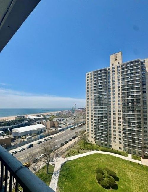 11m-501 Surf Ave Avenue, Brooklyn, NY, 11224 | Card Image