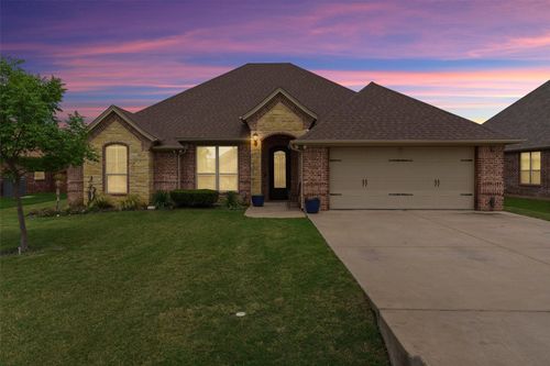 3102 White Horse Ct, Granbury, TX, 76049-7236 | Card Image