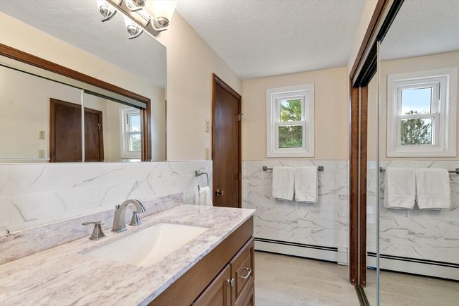 22 Langdon Rd, House other with 4 bedrooms, 3 bathrooms and 4 parking in Wayland MA | Image 15