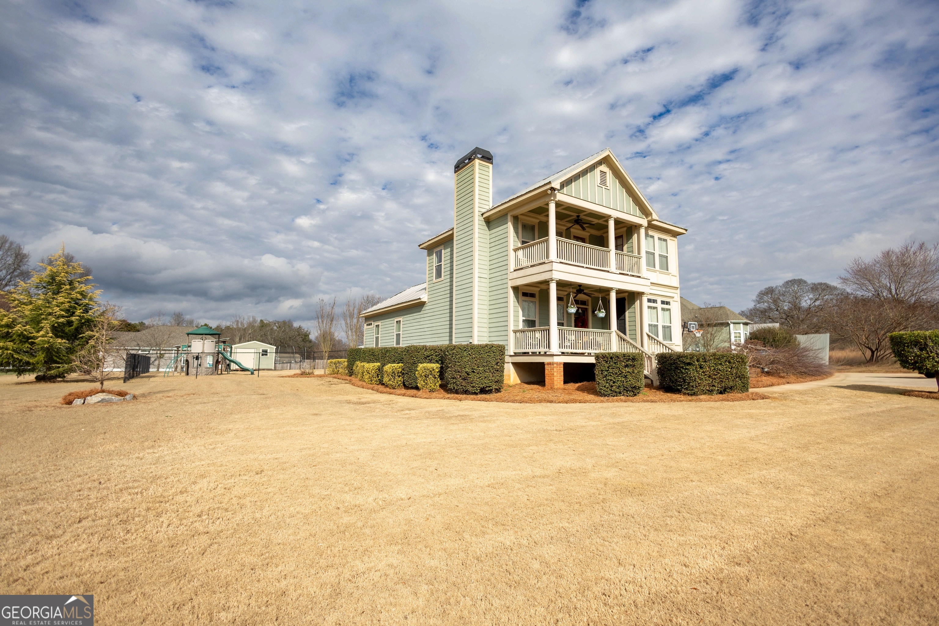 Residential in Comer 5