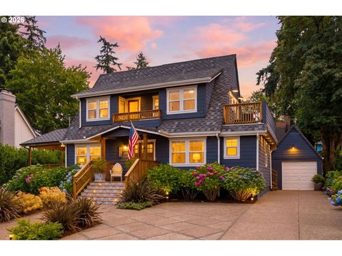 214 Northshore Rd, Lake Oswego, OR, 97034-3808 | Card Image