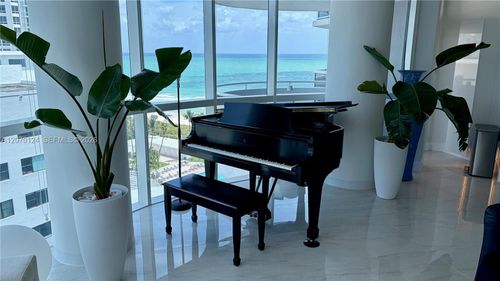 1207-6301 Collins Ave, Miami Beach, FL, 33141-4627 | Card Image
