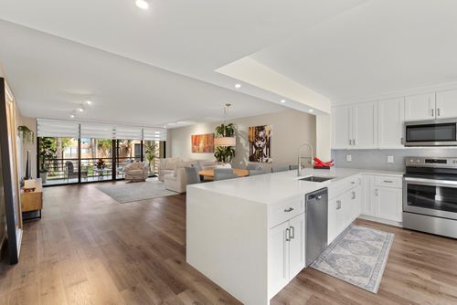 apt-204-11296 Green Lake Dr, Boynton Beach, FL, 33437-1436 | Card Image