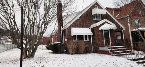 414 6th St, Ellwood City, PA, 16117-2016 | Card Image