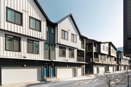 304-255 Rowmont Boulevard Nw, Calgary, AB, T3L0M2 | Card Image