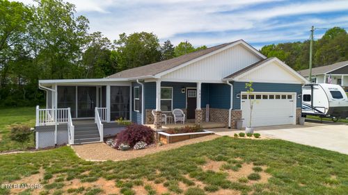 341 Garden Ln, Dandridge, TN, 37725-1720 | Card Image