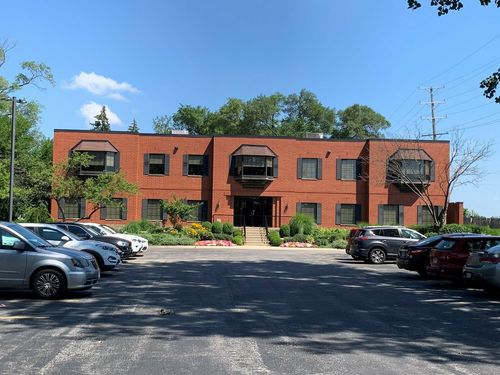 721 E Madison St, Villa Park, IL, 60181-3084 | Card Image