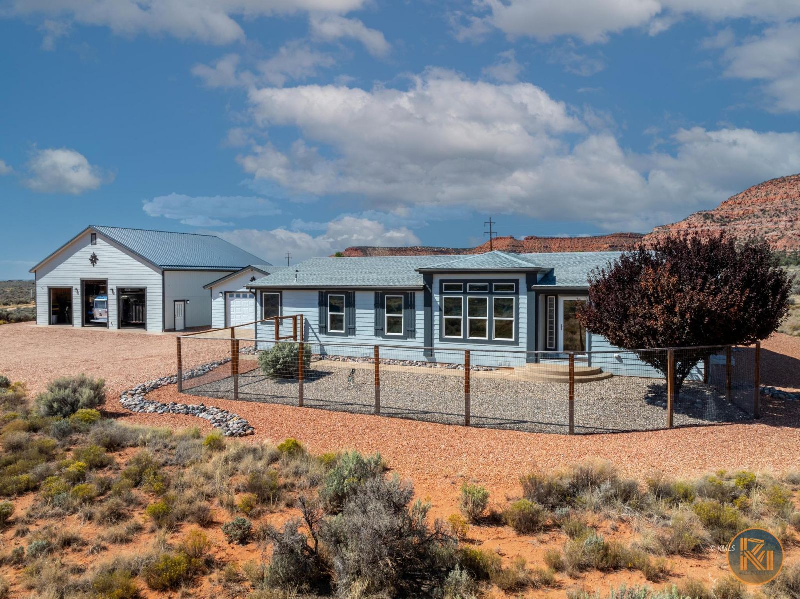 Navajo Trl, Kanab, UT 84741