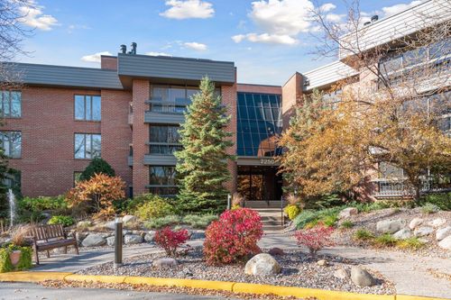 apt-102-7250 Lewis Ridge Pkwy, Edina, MN, 55439-1935 | Card Image