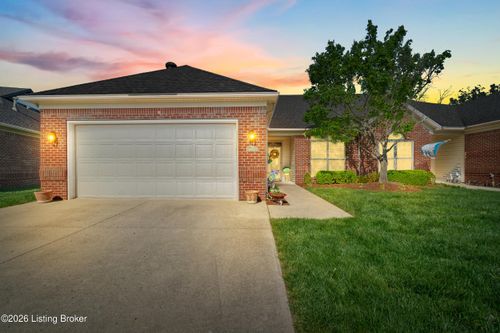 1303 Bent Willow Ln, Louisville, KY, 40214-5695 | Card Image