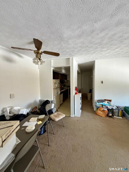 apt-h-73 Horse Pond Rd, Salem, CT, 06420-4033 | Card Image