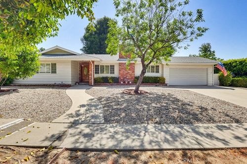 5728 Larryan, Woodland Hills, CA, 91367 | Card Image