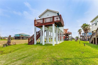 910 Meynig Drive, House other with 1 bedrooms, 1 bathrooms and null parking in Crystal Beach TX | Image 3