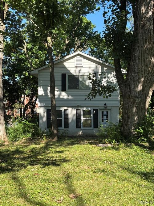 4131 Wright Ave, Saint Ann, MO, 63074-1935 | Card Image