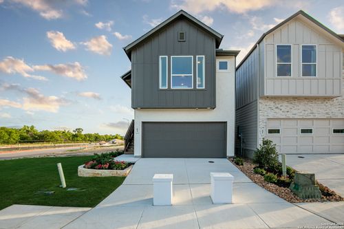 unit-719-6464 Babcock Rd, San Antonio, TX, 78249-4736 | Card Image