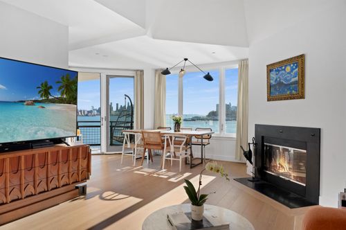 unit-1064-600 Harbor Blvd, Weehawken, NJ, 07086-6754 | Card Image