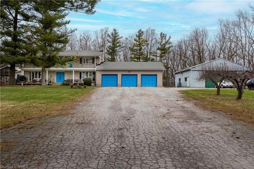 63 Mclean School Rd, Saint George, ON, N0E1N0 | Card Image