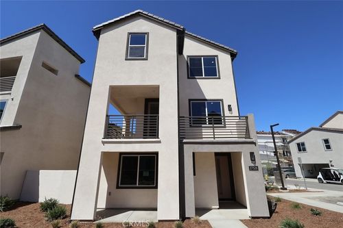 27328 Bear Paw Ln, Valencia, CA, 91381-0810 | Card Image