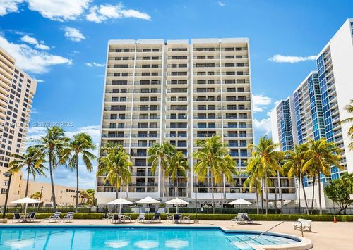 702-2625 Collins Ave, Miami Beach, FL, 33140-4746 | Card Image