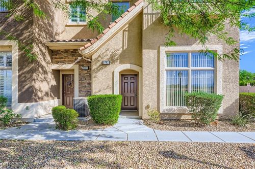 2792 Fountain Ridge Ln, Henderson, NV, 89074-1287 | Card Image