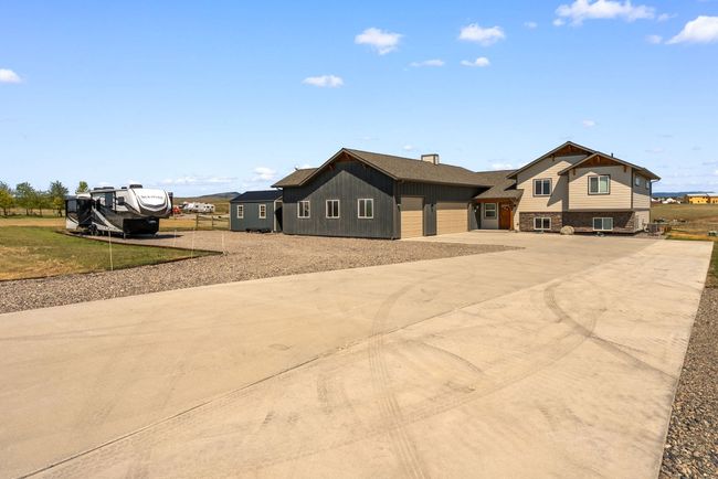 14 Evening Star Rd, House other with 4 bedrooms, 4 bathrooms and null parking in Three Forks MT | Image 36