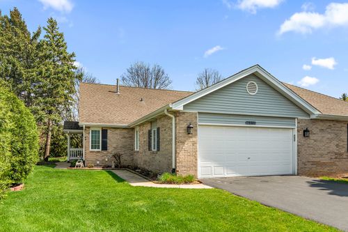 15331 Wilshire Dr, Orland Park, IL, 60462-4679 | Card Image